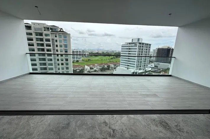 Venta Apartamento en Empire Residences, Santa Maria Golf  Country Club