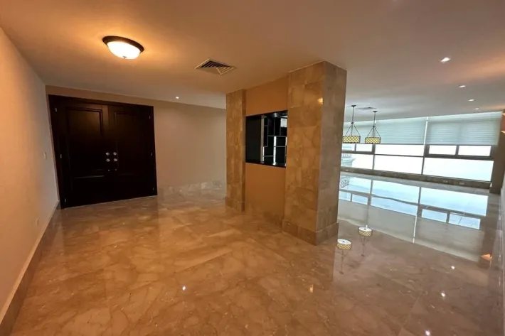 Venta Apartamento en Pacific Point Torre 200 Punta Pacifica