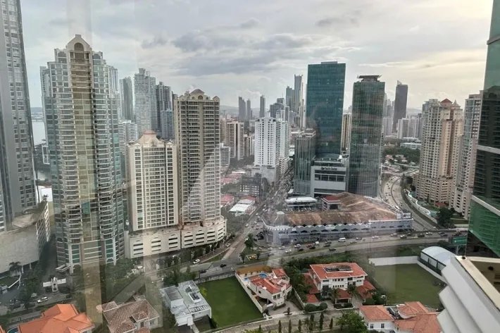 Venta Apartamento en Pacific Point Torre 200 Punta Pacifica
