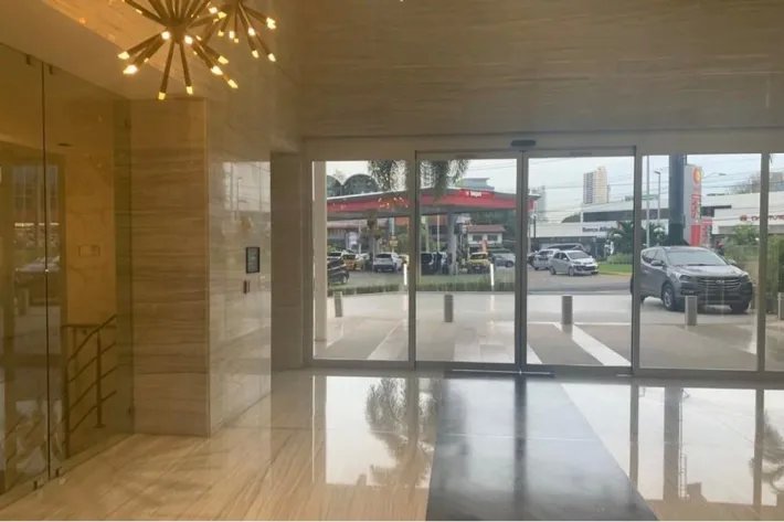 Alquiler de oficinas en The Towers Business Plaza, San Francisco