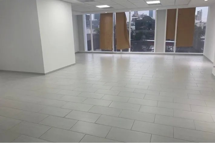 Alquiler de oficinas en The Towers Business Plaza, San Francisco