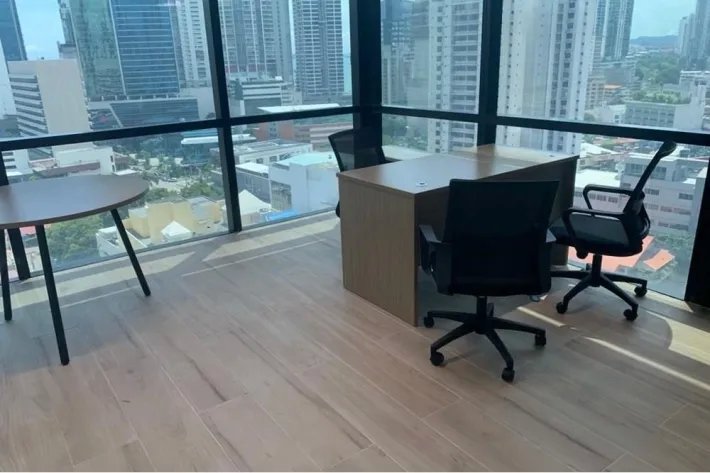 Alquiler de oficina equipada en Tower Bank, Calle 50