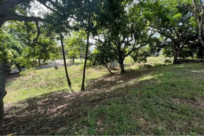 Se vende terreno en Albrook, Ancón