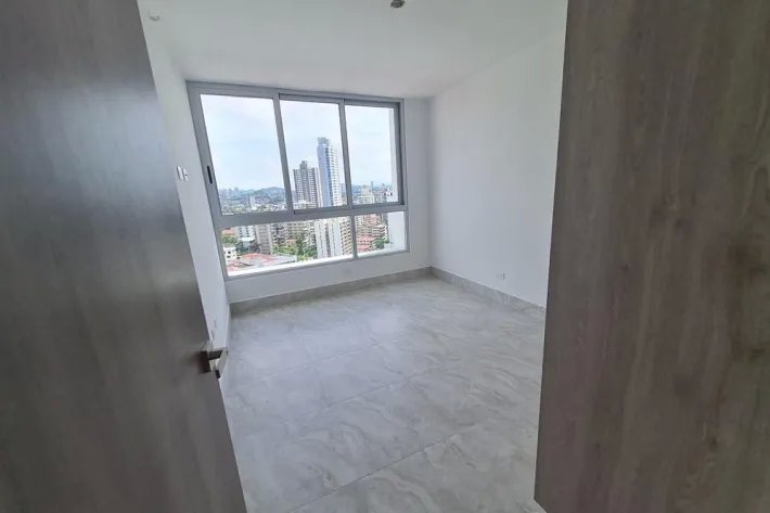 Rental apartment with option to buy in El Cangrejo, Panama