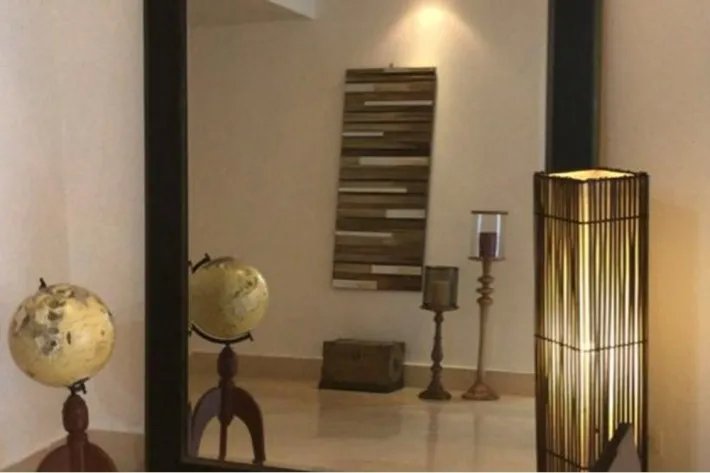 Venta de apartamento con vista al mar en Avenida Balboa