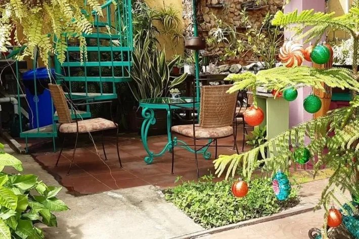 Venta de terreno con negocio en Bella Vista
