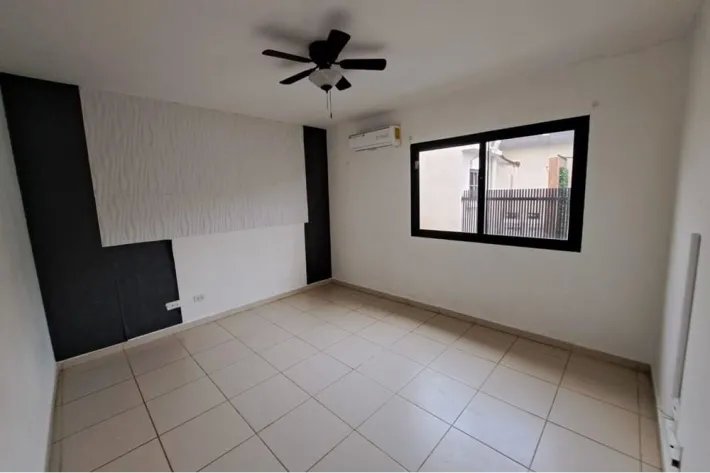 Se vende casa en Residencial Summer Hills, Puerto Caimito, La Chorrera