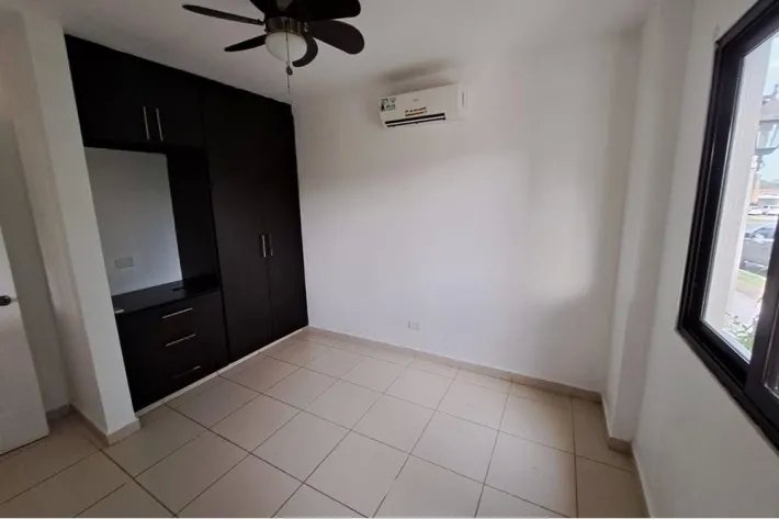 Se vende casa en Residencial Summer Hills, Puerto Caimito, La Chorrera