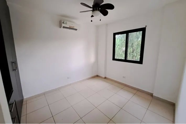 Se vende casa en Residencial Summer Hills, Puerto Caimito, La Chorrera