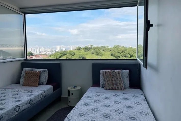 Apartment for sale in Via Cincuentenario, Panama