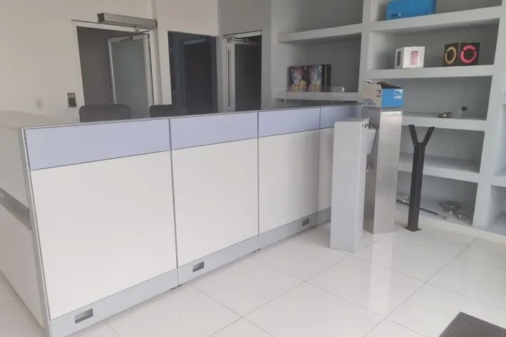 Casa para oficina en venta en Los Ángeles, Tumba Muerto