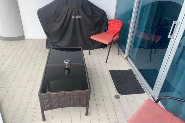 Alquiler de apartamento amoblado en Avenida Balboa