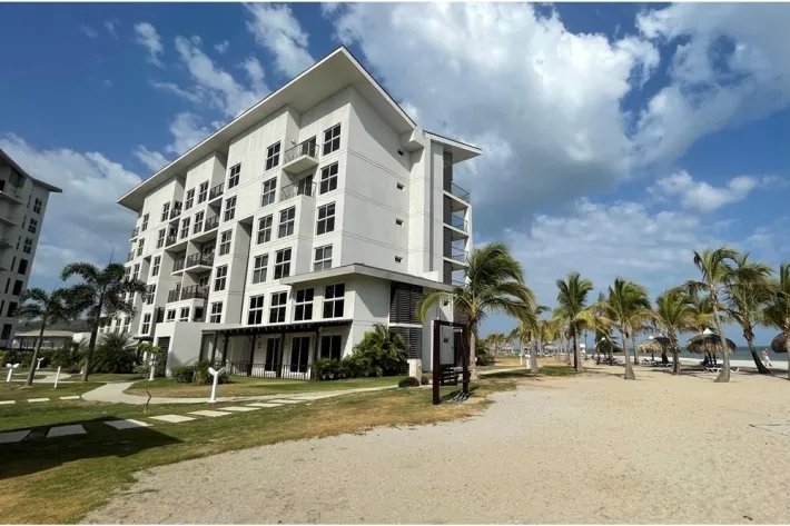 Apartment for sale in Playa Caracol, Chame