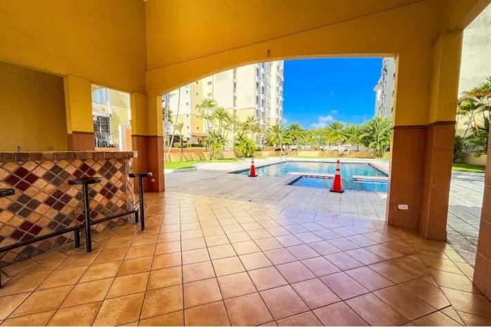 Apartment for sale in PH McGregor Hill, Condado del Rey