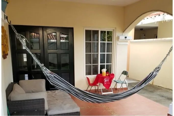 House for sale in Villa Valencia, Costa Sur