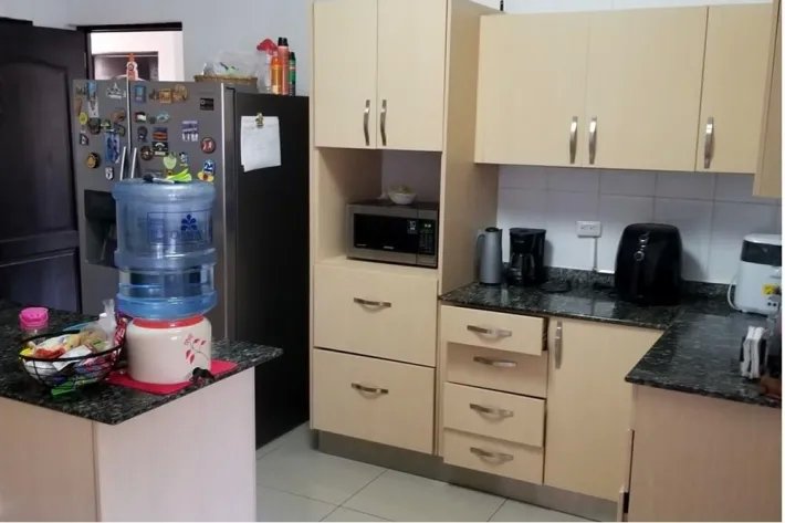 House for sale in Villa Valencia, Costa Sur