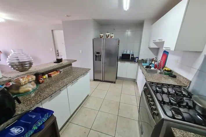 Venta de apartamento en Country Club, Condado del Rey