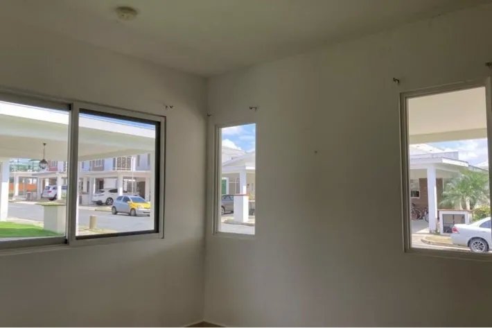 Venta de casa en Senderos, Costa Verde, La Chorrera