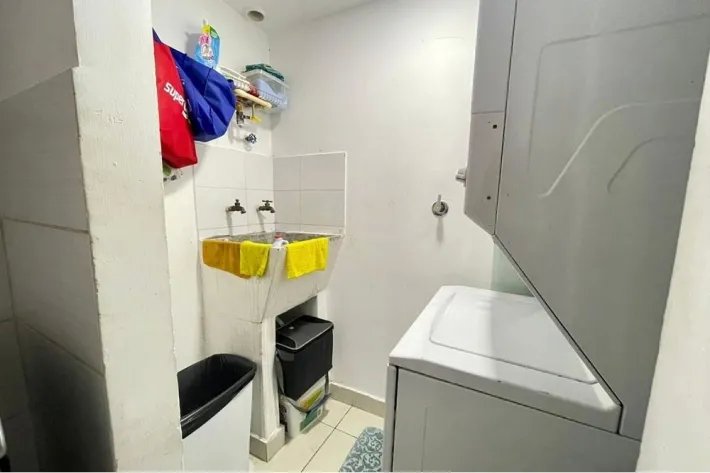 Apartment for sale in Via España