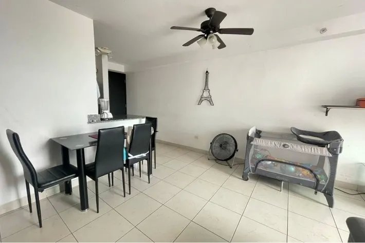 Apartment for sale in Via España
