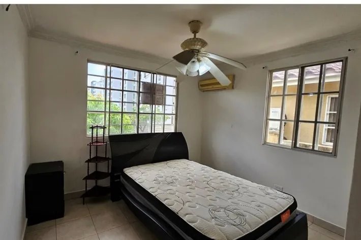 Duplex house for rent in Dorado Lakes, Condado del Rey