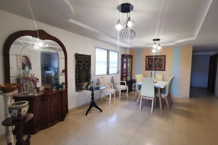 Casa en venta en Chanis, Panamá