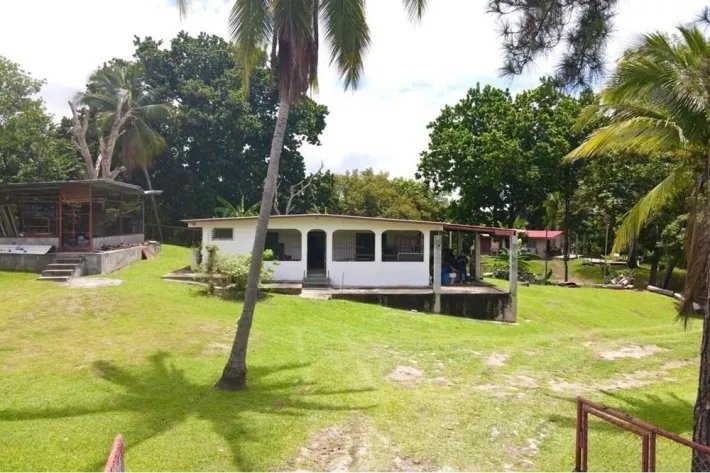 Venta de finca residencial o comercial en Las Lajas, Coronado