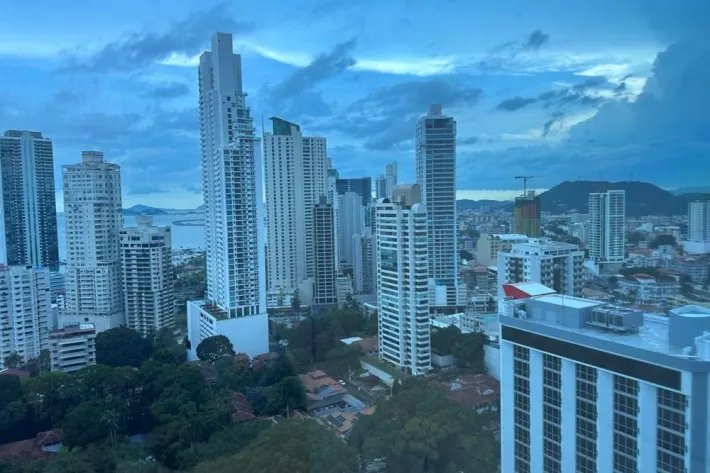 Alquiler de oficina en Hi Point, Avenida Federico Boyd