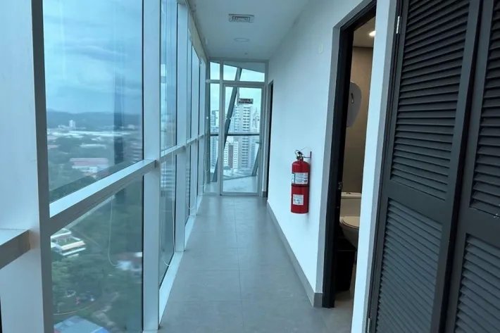 Alquiler de oficina en Hi Point, Avenida Federico Boyd