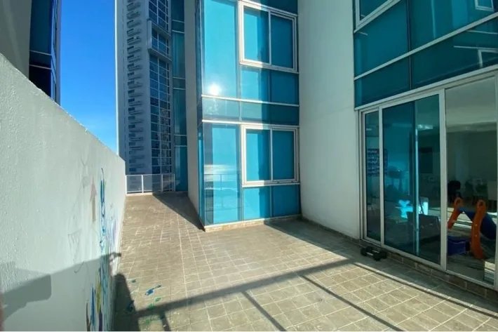Venta de apartamento en Pacific Village, Punta Pacífica