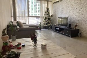 Apartment for sale in PH San Francisco Bay