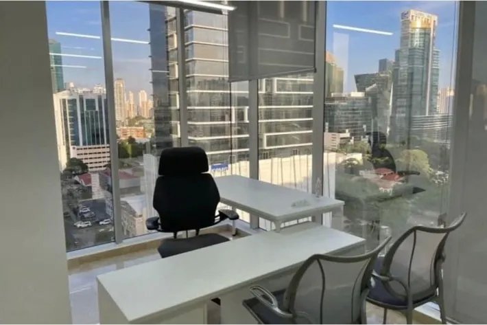 Venta de oficina en PH Optima, Obarrio