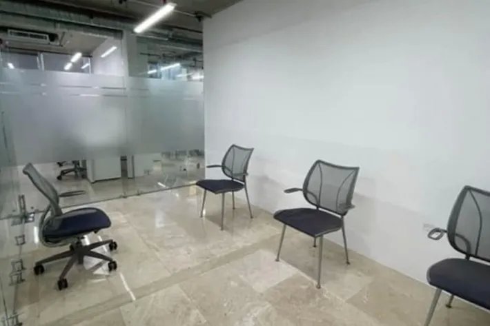 Venta de oficina en PH Optima, Obarrio