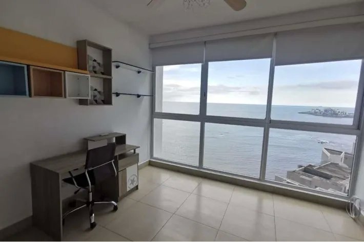 Apartment for sale in Punta Pacifica, Panama