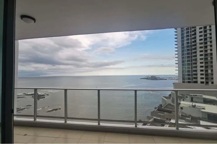 Apartment for sale in Punta Pacifica, Panama