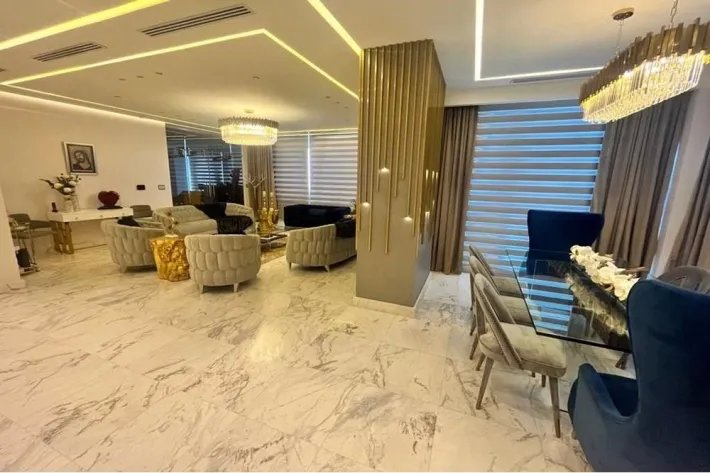 Venta de lujoso Penthouse amoblado en Costa del Este, Panamá