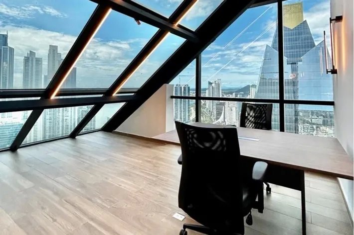 Alquiler de Oficina en Tower Financial Center  Calle 50