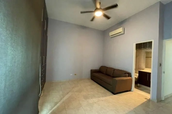 Venta de apartamento en PH Oceanía Torre 200, Betania