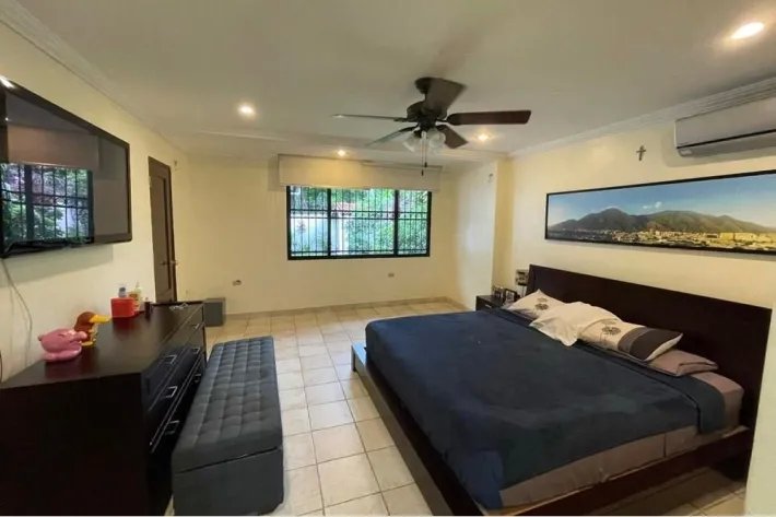 Se vende casa en Villa Lilla, San Francisco