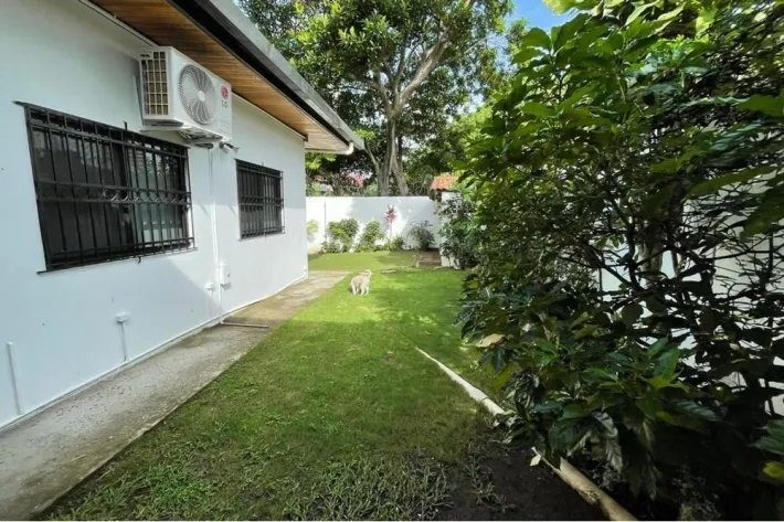 Se vende casa en Villa Lilla, San Francisco