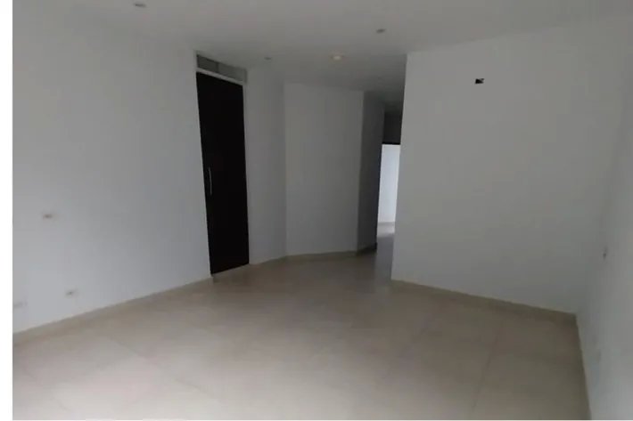 Venta de apartamento en Embassy Village, Albrook