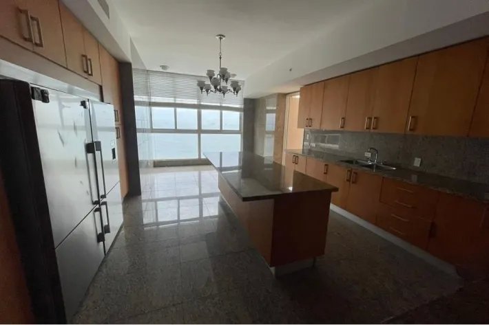 Venta de apartamento en The Point, Punta Paitilla