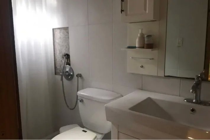 Venta de casa remodelada en Altos del Chase, El Dorado, Bethania.