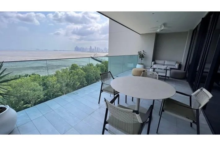 Venta de apartamento vista al mar en Costa del Este, Ciudad de Panamá