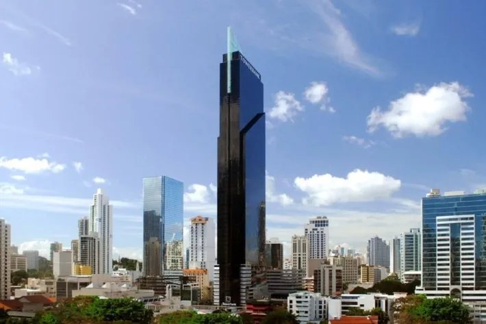 Se alquila oficina en Tower Bank, Calle 50, Ciudad de Panamá