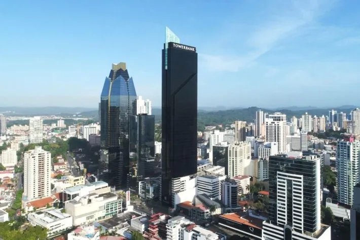 Se alquila oficina en Tower Bank, Calle 50, Ciudad de Panamá