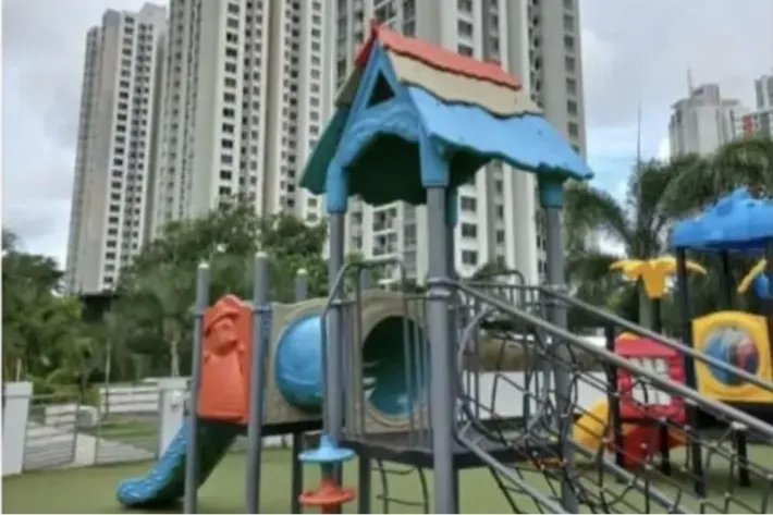 Venta de apartamento en PH Rokas, Condado del Rey