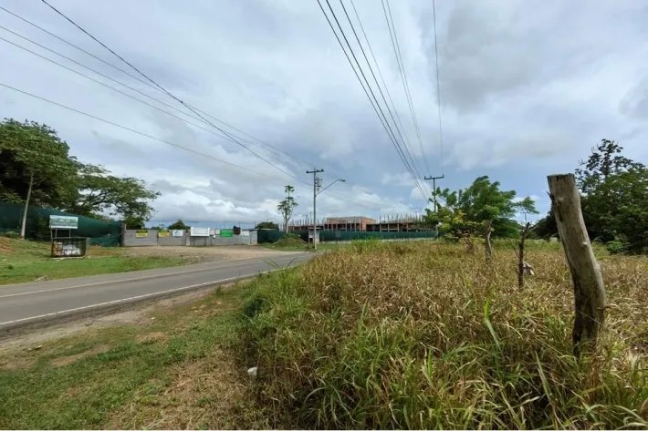 Land for sale in La Chorrera, behind Hospital Solano