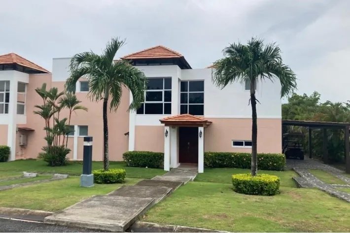 Beach House for sale in Villas del Decameron, Rio Hato