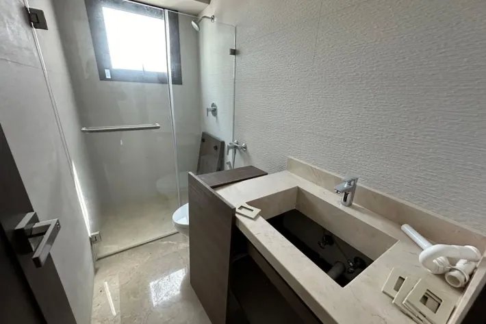 Venta de apartamento en The Colonial, Santa María